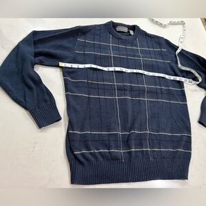 Oscar de la Renta Men’s Navy Blue Windowpane Plaid Crewneck Sweater, Large